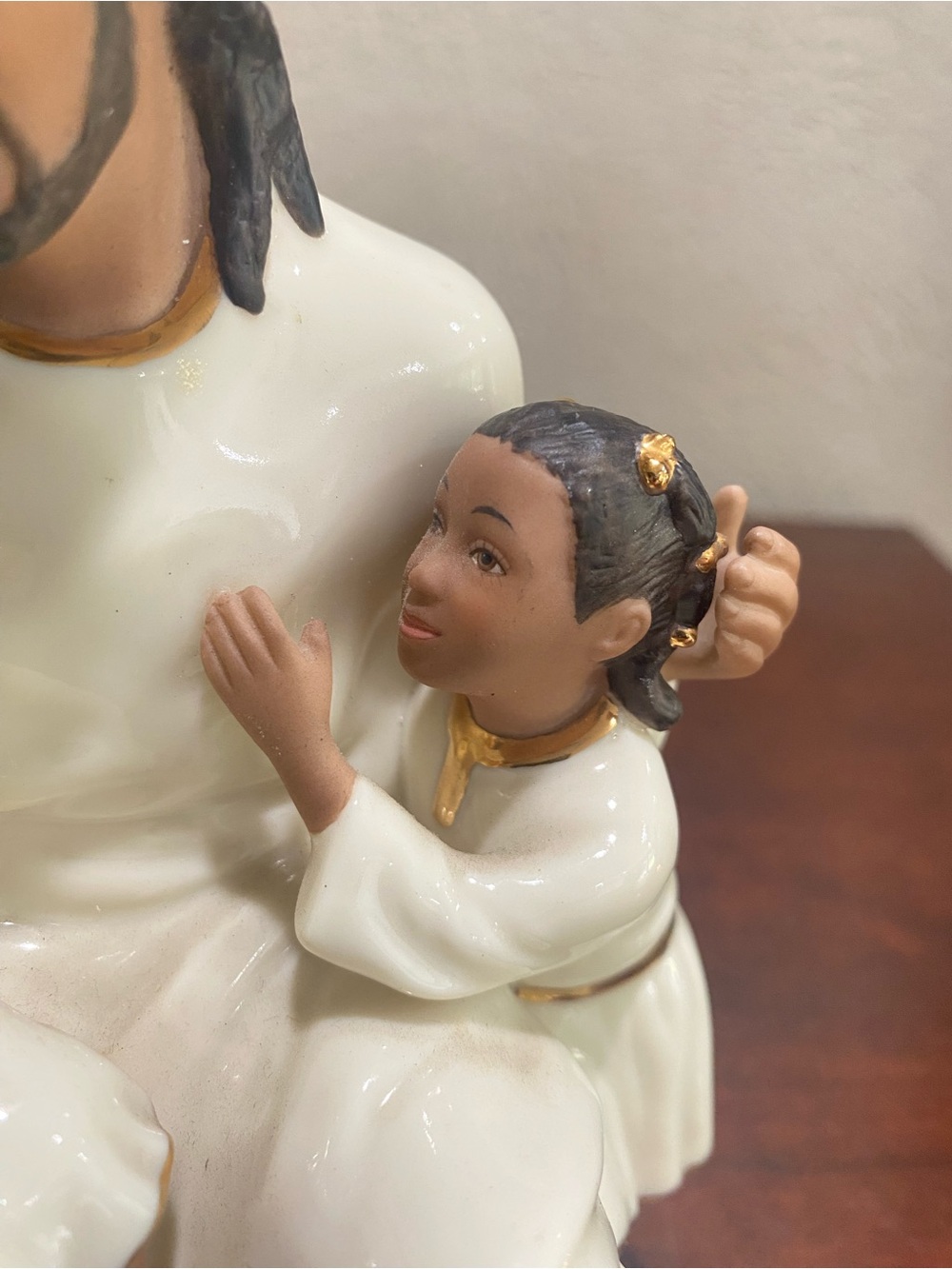 Lenox Porcelain Figurine, THE CHILDREN’S BLESSING from the Cultural Collection - Picture 7 of 10